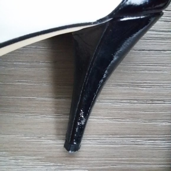 Adrienne Vittadini Black and White Heels - Picture 9 of 10